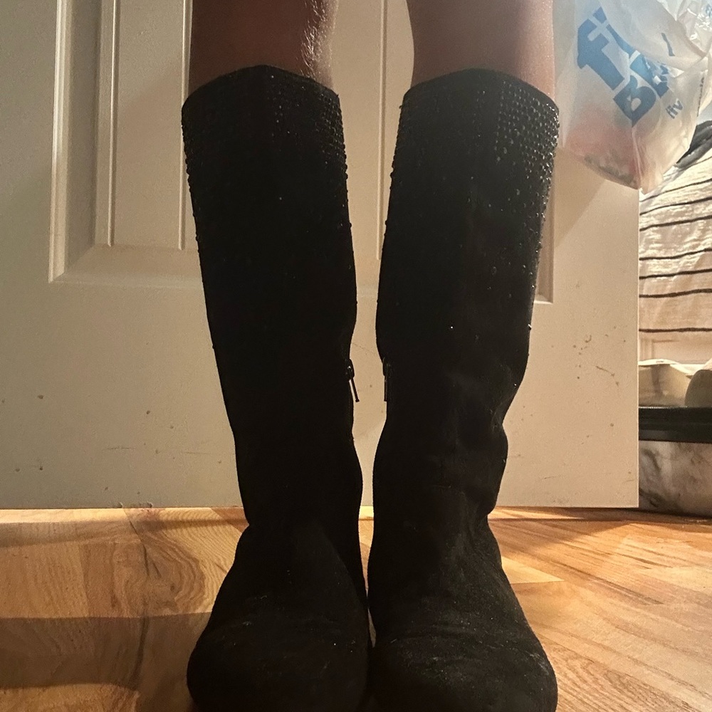 Elegant Black Women's Boots